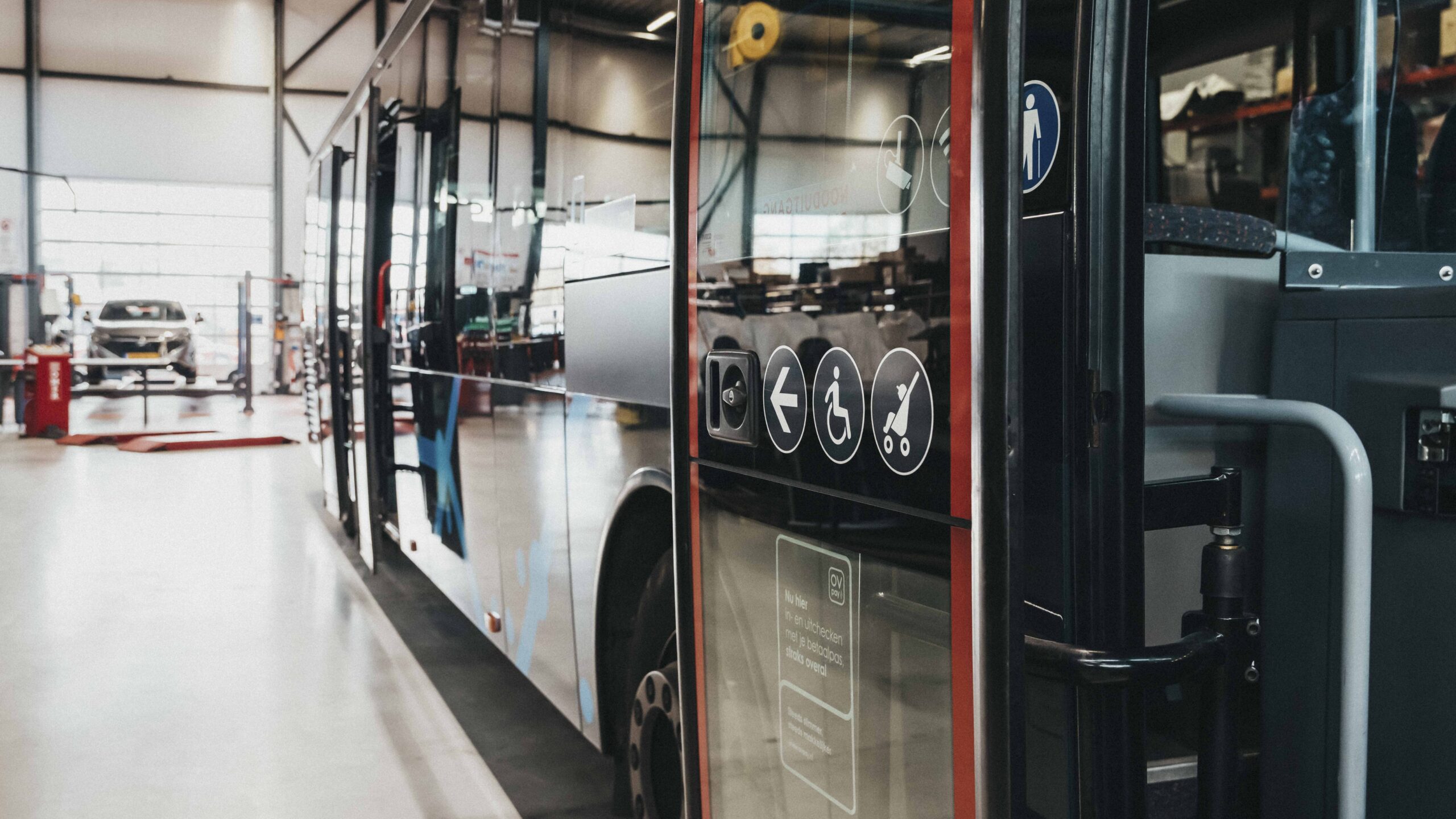 dual control for bus